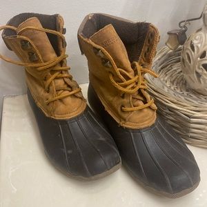 Sperry Duck Boots